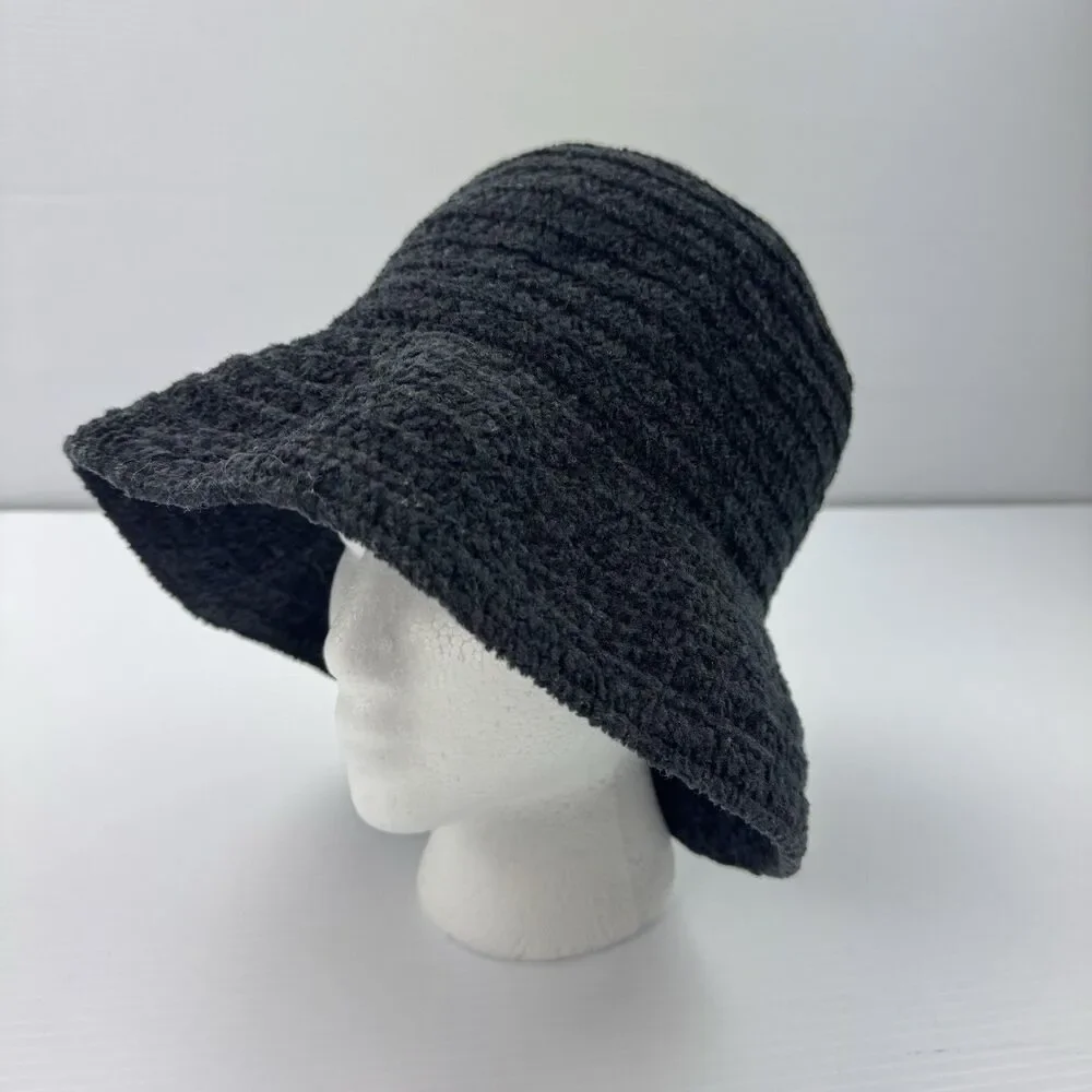 Vintage Betmar New York Black Bucket Hat Winter Warm Soft Textured Acrylic Blend